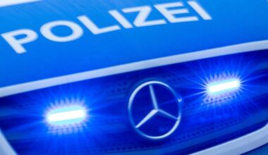 Ein Kilo Heroin bei Drogenrazzia sichergestellt - Wohnungen auch in Karlsruhe durchsucht - Baden-Württemberg