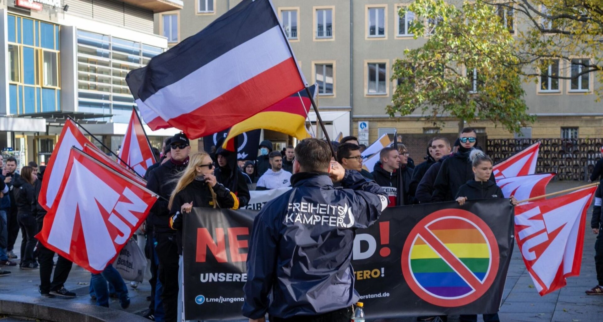 Brandenburg 2025: Eskalation rechter Gewalt