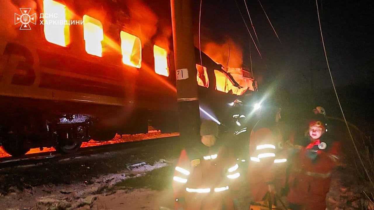 Ukraine: Vier Tote nach russischem Drohnenangriff auf Zug | Politik