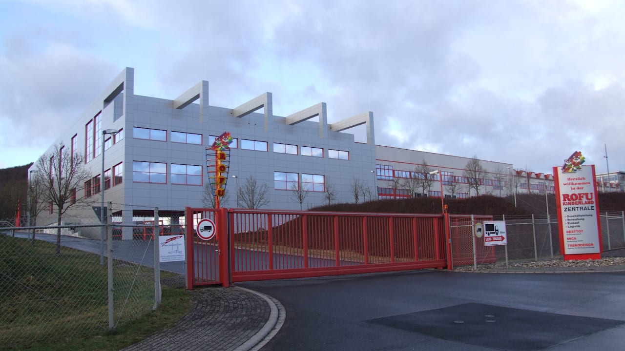 Spielwarenhändler mit 2000 Mitarbeitern und mehr als 100 Filialen insolvent | News