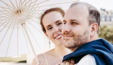 Hochzeitsfotografin Nancy Seidel verrät, wie solche emotionalen Momentaufnahmen auch mit dem Smartphone gelingen könnten.