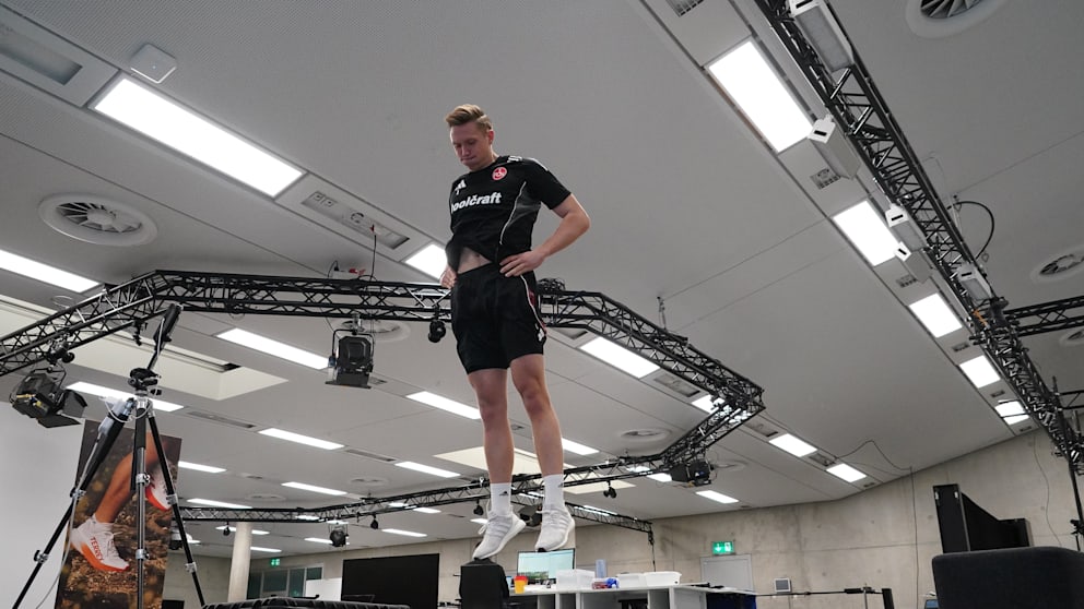 FCN-Torhüter Jan Reichert will auch in der Rückrunde hoch hinaus