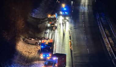Unfall auf A45 in Höhe Kreuz Dortmund-Süd: Auto überschlägt sich