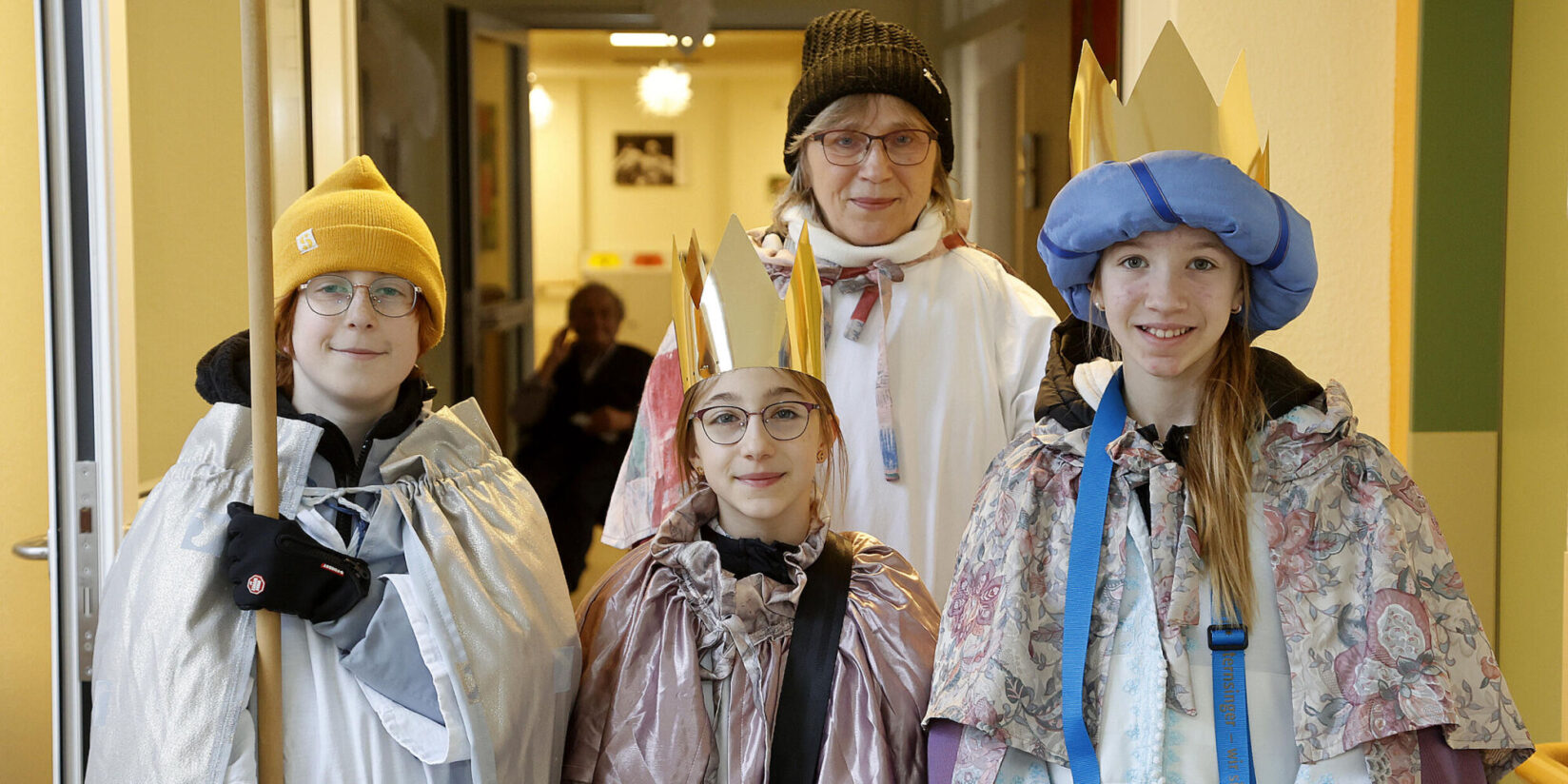 Besuch im Haus Perthes mit Liedern und Segen