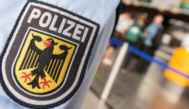 Flughafen Dortmund: Reisender mit Haftbefehl festgenommen