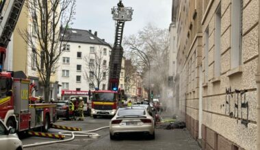 Kellerbrand in Dortmund: Feuerwehr musste Straße sperren