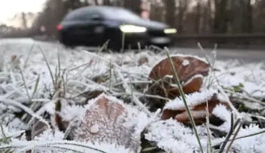 Glatte Fahrbahn, falsche Reifen: zwei Crashs in der Südpfalz - Wörth/Hagenbach