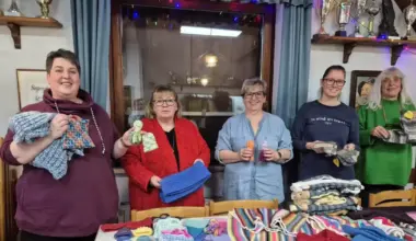 Alles in Handarbeit: Gruppe strickt für Kliniken und Pflegeeinrichtungen - Ludwigshafen