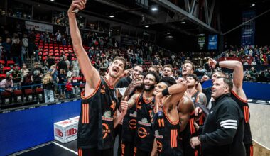 Ticket-Icon mit Link zur Ticket-Seite von RASTA