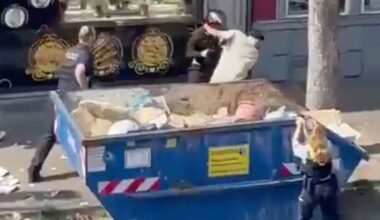 Mönchengladbach: Gold-Räuber wohnten noch bei Mutti | Regional