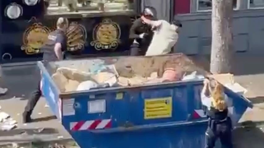 Mönchengladbach: Gold-Räuber wohnten noch bei Mutti | Regional