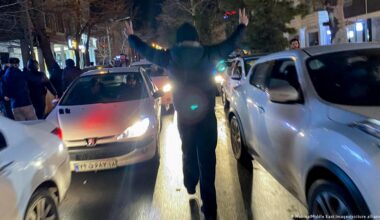 Lage im Iran bleibt aufgeheizt – DW – 03.01.2026