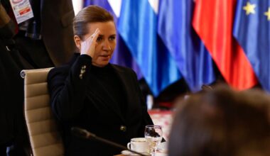 Grönland-Konflikt: Dänen-Chefin zieht rote Linie für Trump-Deal | Politik