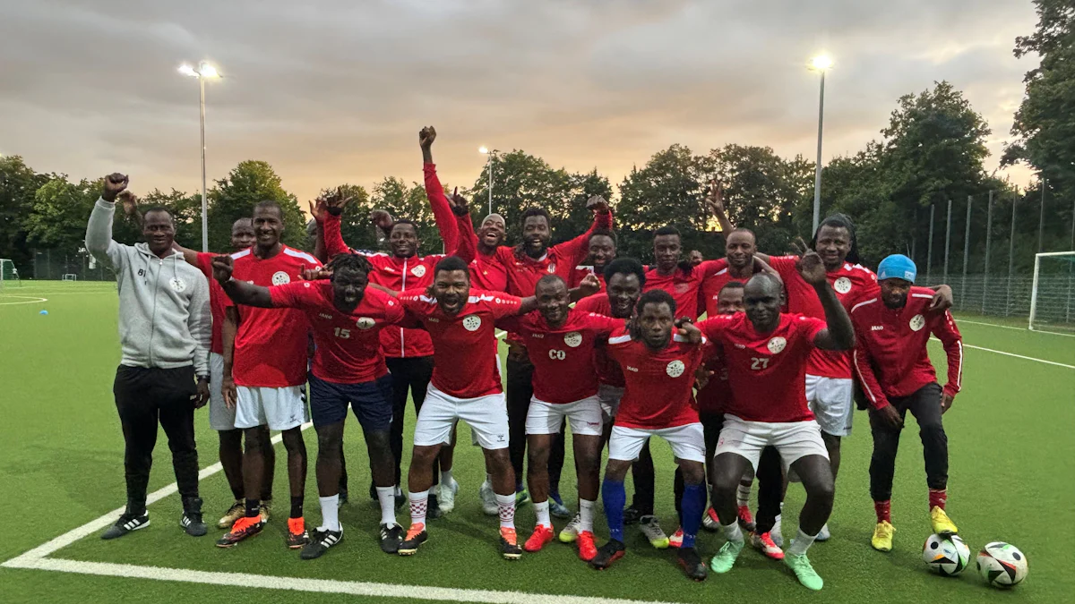 Fußball spielen, um kurz die Angst vor der Abschiebung zu verdrängen - Sport