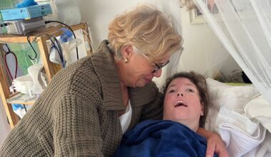 Wenn die Krankenkasse die Intensivpflege daheim nicht mehr zahlt