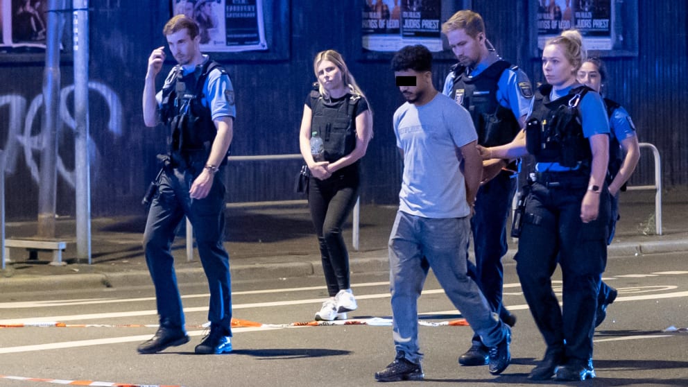 Stunden nach dem fürchterlichen Crash kehrt Mohammad S. (23) zum Tatort zurück, stellt sich