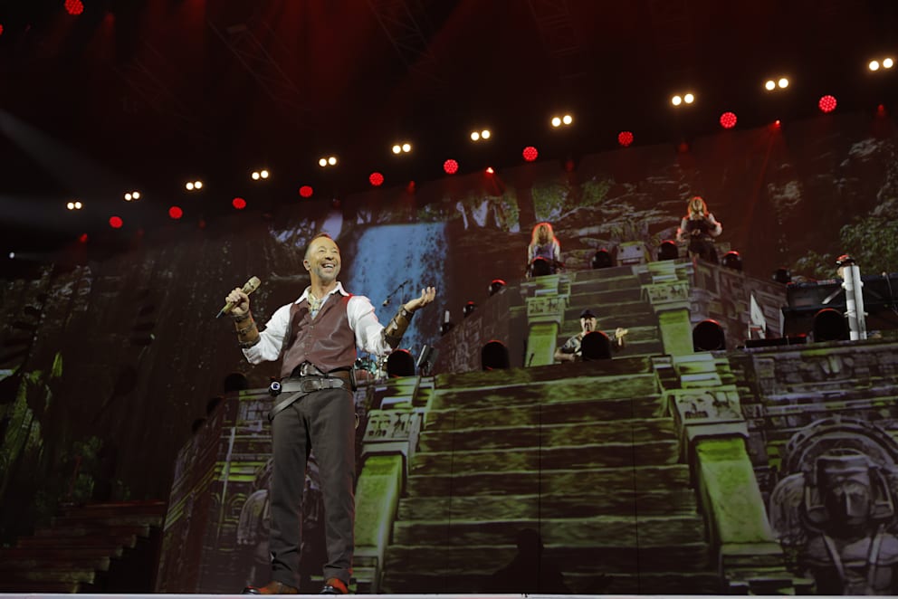 Das Bühnenbild von DJ Bobo passt zum Motto „The Great Adventure“