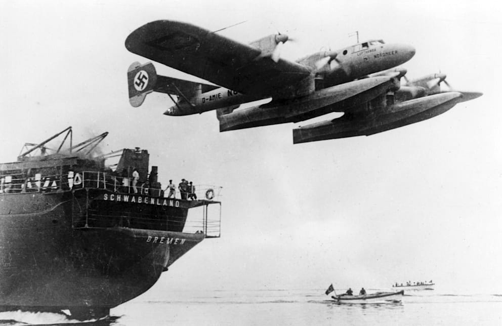 Das Katapultschiff „Schwabenland“ im Einsatz für die Lufthansa bei Transatlantikflügen