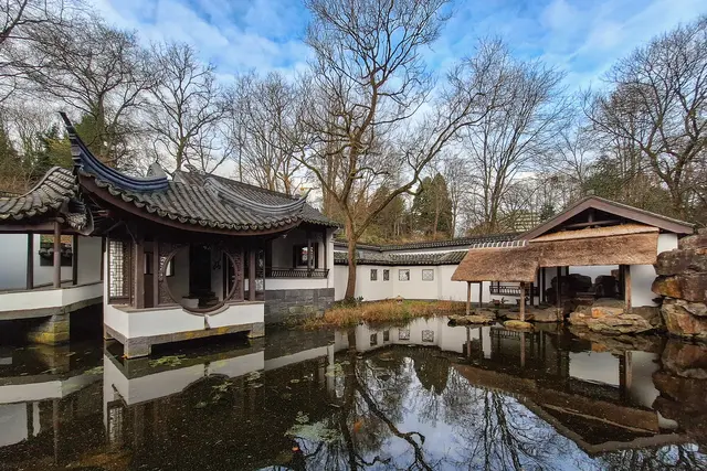 Der Chinesische Garten innerhalb des Botanischen Gartens der Ruhr-Universität-Bochum