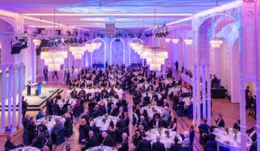 IHK Köln kritisiert auf Neujahrsempfang die Politik