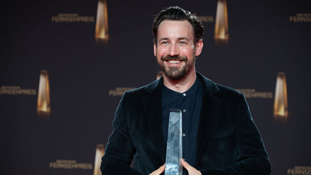 Jan Köppen beim Deutschen Fernsehpreis 2023