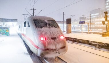 Schneesturm Elli aktuell: Bahn nimmt Fernverkehr im Norden Samstagmorgen wieder schrittweise auf - Panorama