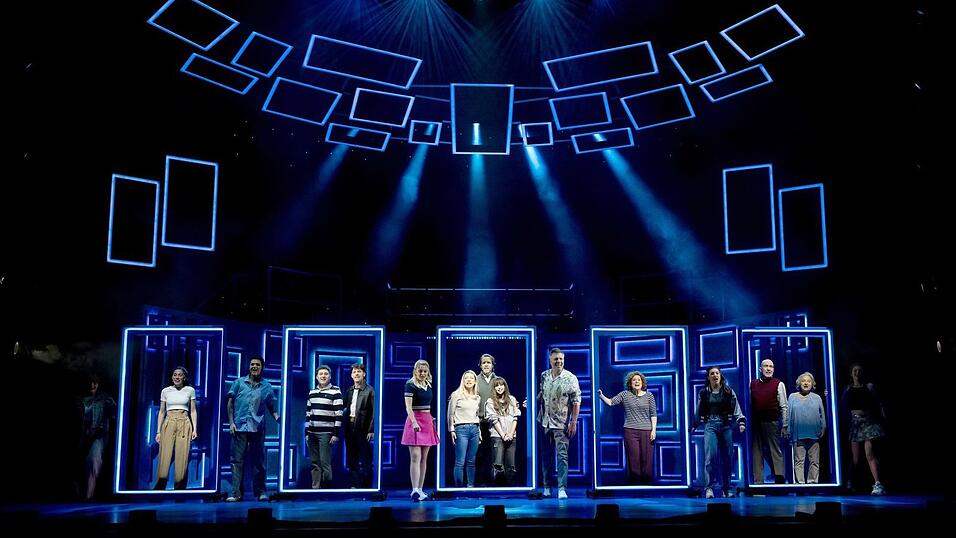 «Komm mit mir ins 'Abenteuerland'» - Das Pur-Musical startet seine Tournee in München.