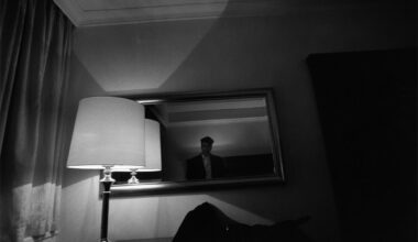 David Lynch als bildender Künstler: Ein Visionär des Unheimlichen