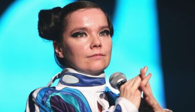 Björk irritiert mit Beitrag zu Grönland-Kontroverse