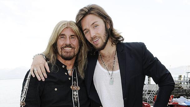 Gil mit seinem Vater Abi Ofarim Gil mit seinem Vater Abi Ofarim