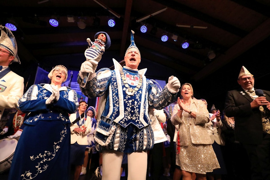 Königswinter: Siebengebirgsprinzenpaar feierlich proklamiert - Rundschau Online