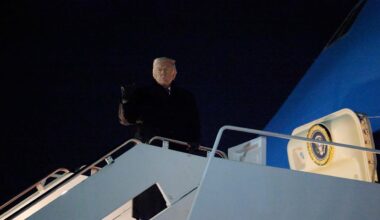 Weißes Haus meldet: Trump-Flieger muss auf dem Weg nach Davos umkehren! | Politik