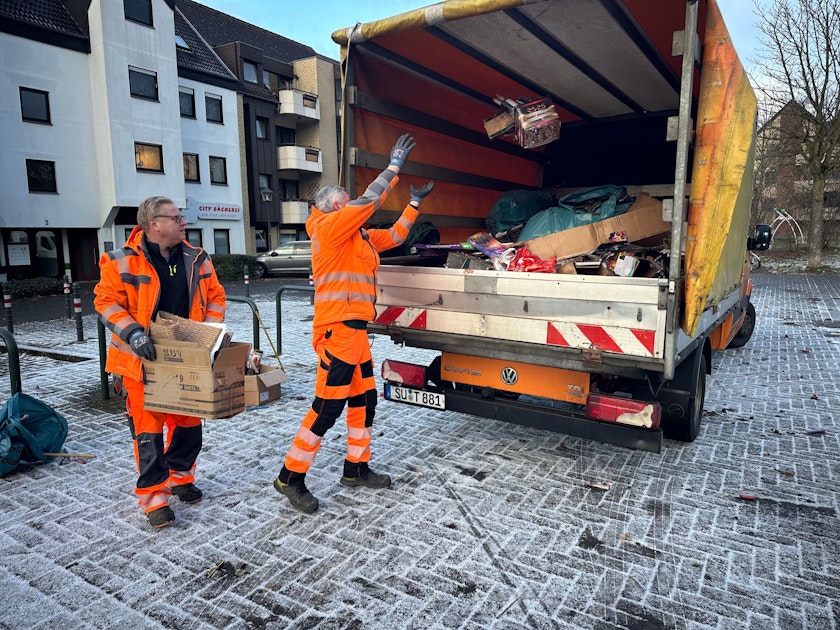 Troisdorf: Handarbeit bei Entsorgung von Feuerwerksbatterien
