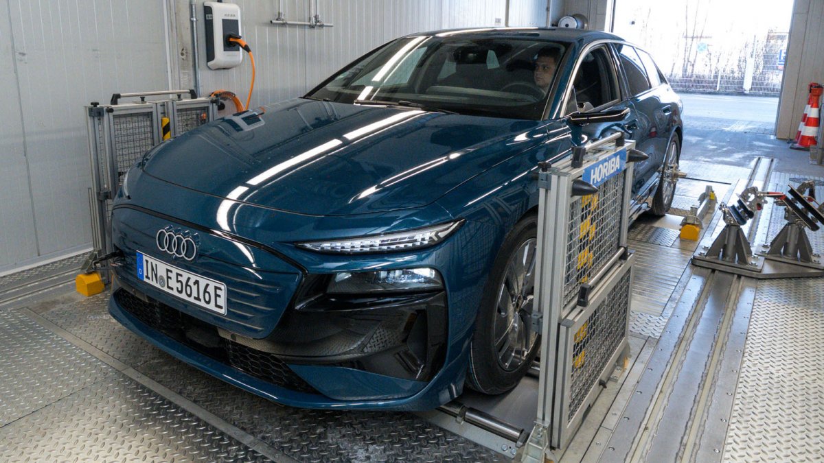 Wie schnell geht München-Berlin bei Kälte? Elektroauto-Wintertest des ADAC