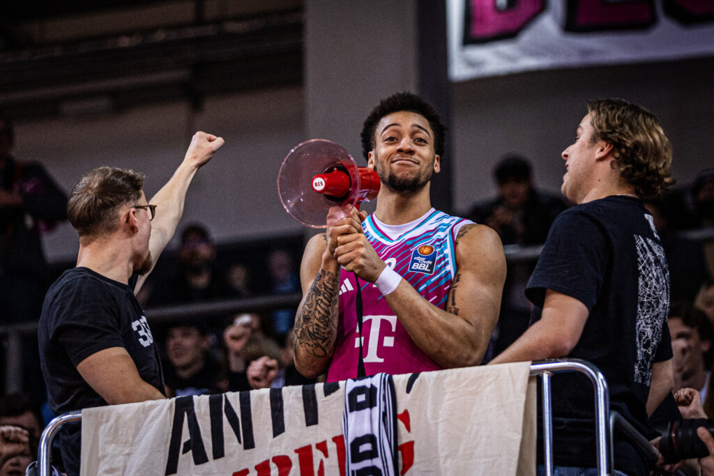 Bonn hält Bamberg auf Distanz