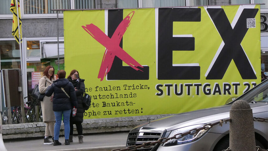 Banner s21 in stuttgart © pit wuhrer