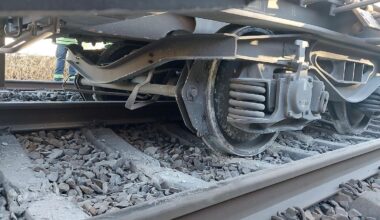 Giftiger, entzündlicher Stoff: Gefährlicher Güterzug entgleist - Schaden in Millionenhöhe