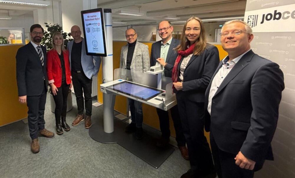 Neues Bürgerterminal im Jobcenter Dresden - DAWO!