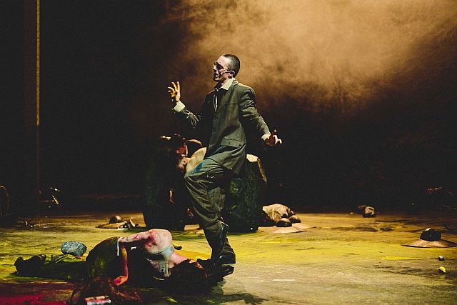 Tanz Köln präsentiert »Chroniques« von Peeping Tom -