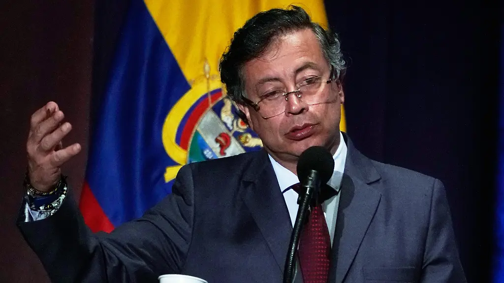 Colombia-s-President-Gustavo-Petro-speaks-at-a-ceremony-marking-the-ninth-anniversary-of-the-signing-of-a-peace-deal-between-the-state-and-the-Revolutionary-Armed-Forces-of-Colombia-FARC-in-Bogota-Colombia-Wednesday-Nov-26-2025