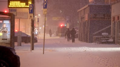 In Chemnitz hat Sturmtief "Elli" am Morgen für reichlich Neuschnee gesorgt.