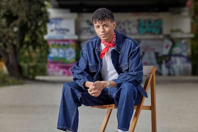 Noch ohne Piano, aber schon im Freien: der Pianist Louis Philippson spielt beim Openairball.