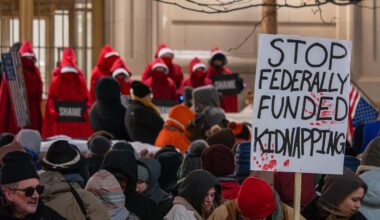 Behörden vorerst ohne Geld: ICE-Tötungen enden mit neuem US-Shutdown