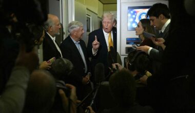 US-Präsident Donald Trump am 4. Januar an Bord der Air Force One.