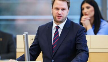 Hamburg & Schleswig-Holstein: FDP wirft Goldschmidt Blockadehaltung vor