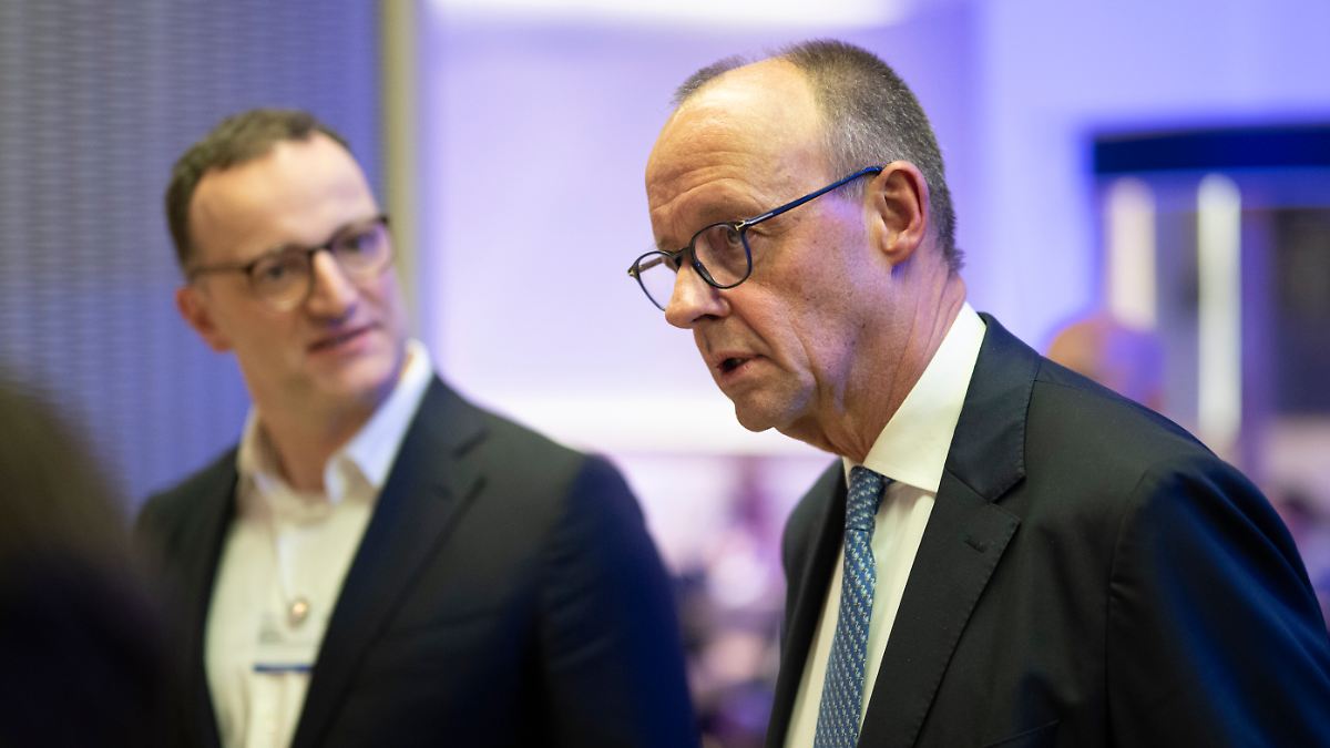 Berlin Tag & Macht: Bei den Trump-Festspielen in Davos war Deutschland nur Zaungast