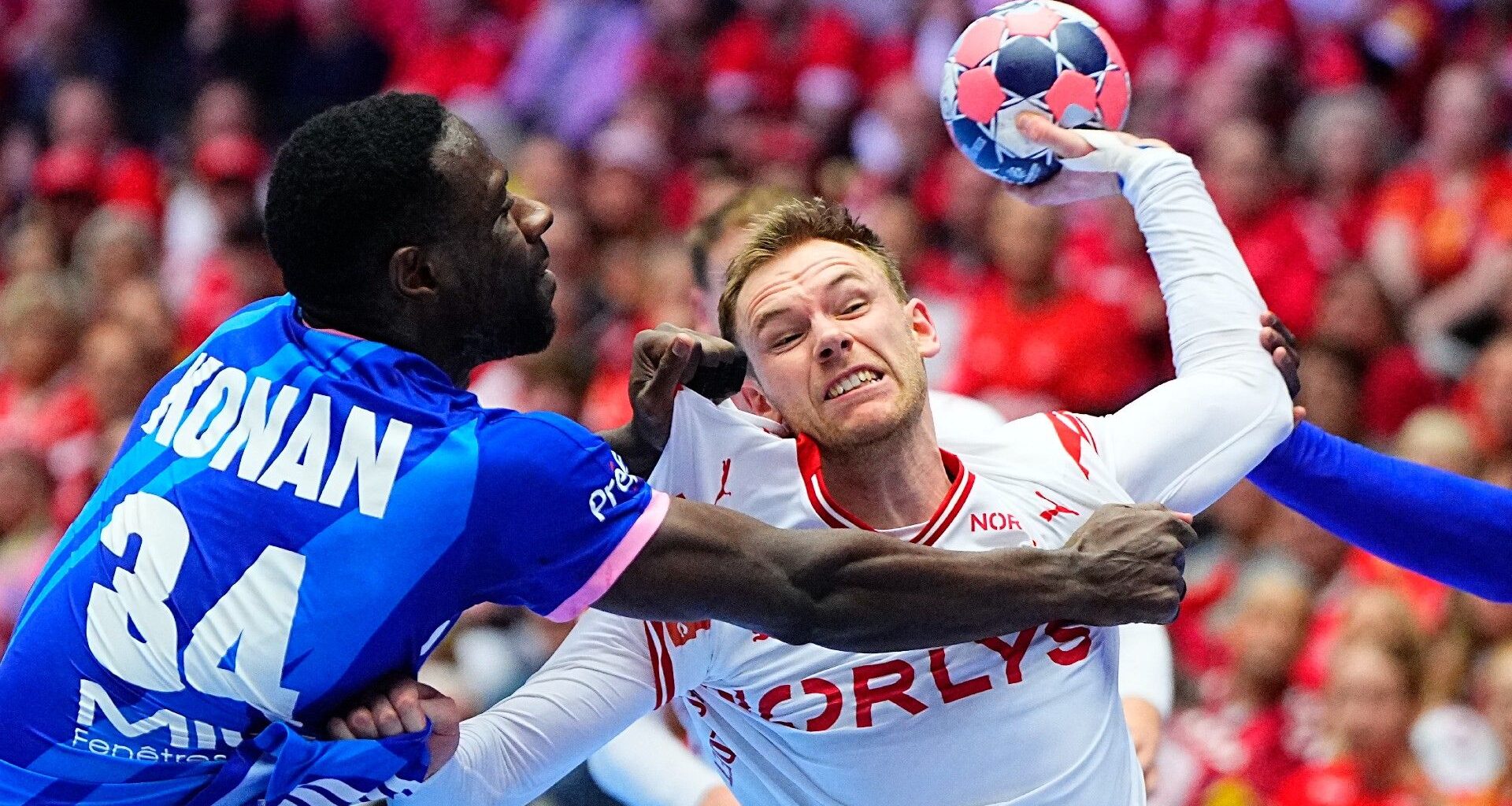 Dänemark gewinnt Giganten-Thriller gegen Frankreich