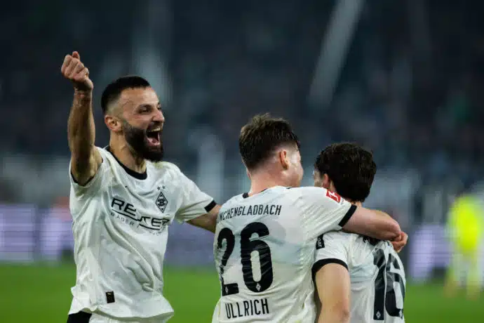 Gladbacher Jubel / Gladbach Augsburg Prognose (© Mika Volkmann/Alamy Live News) Gladbach Augsburg Tipp