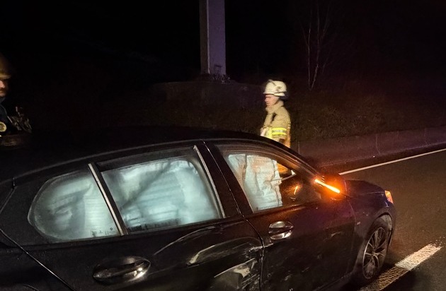 FW-RS: Schwerer VU auf der BAB FR Köln