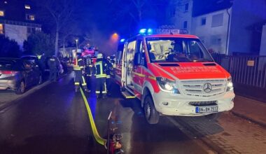 FW-BN: Mehrere Wohngebäude mussten nach Tiefgaragenbrand zeitweise geräumt werden